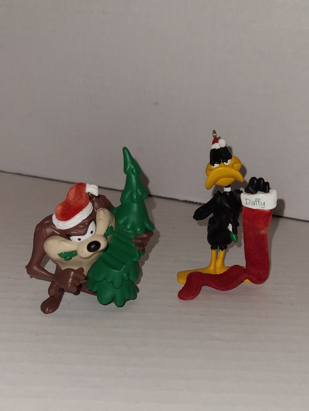 Looney Tunes Holiday Daffy Duck & Taz Ornament Set VINTAGE 2002